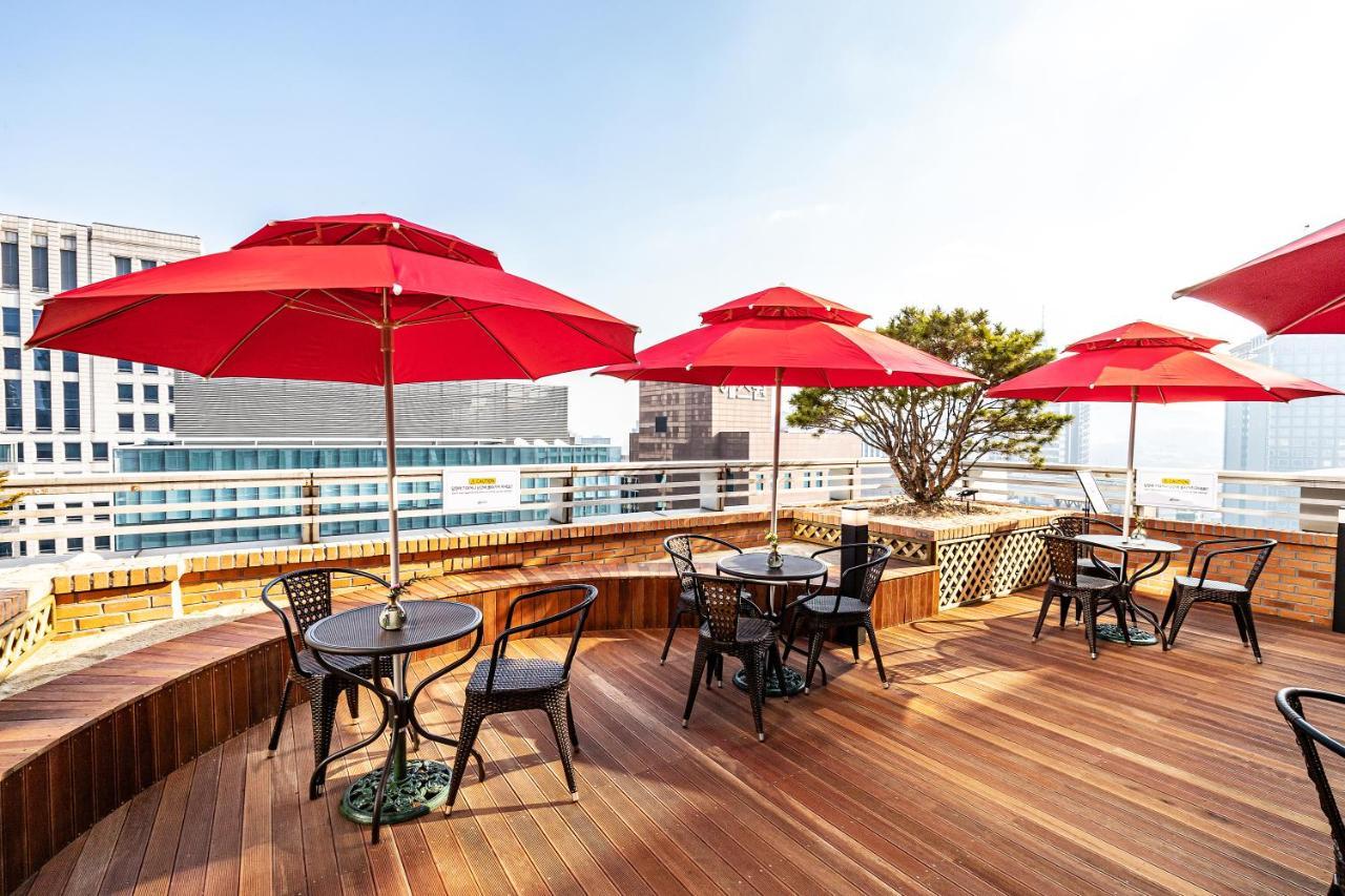 Ramada And Namdaemun 4*
