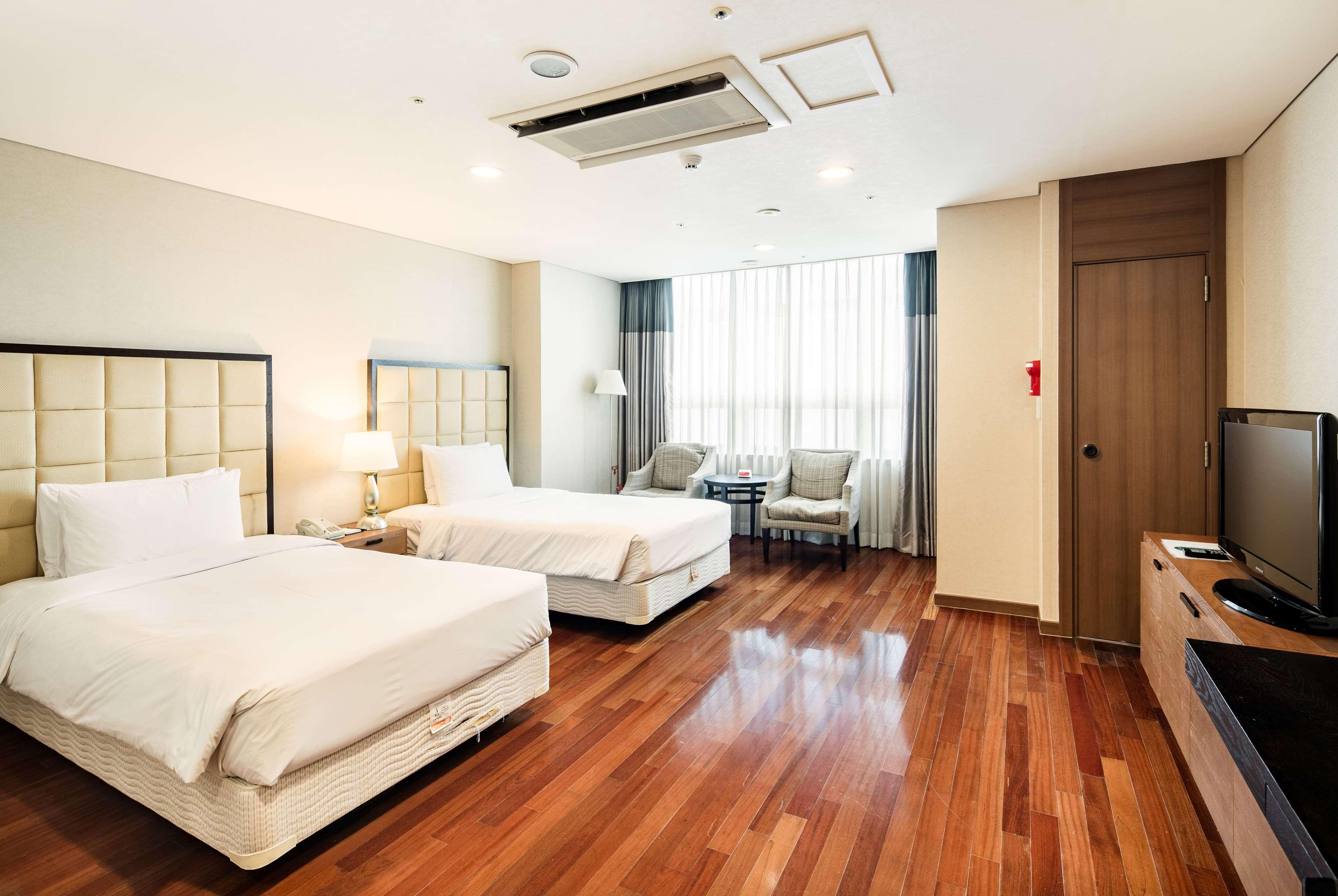 Ramada And Namdaemun Hotel Seoul