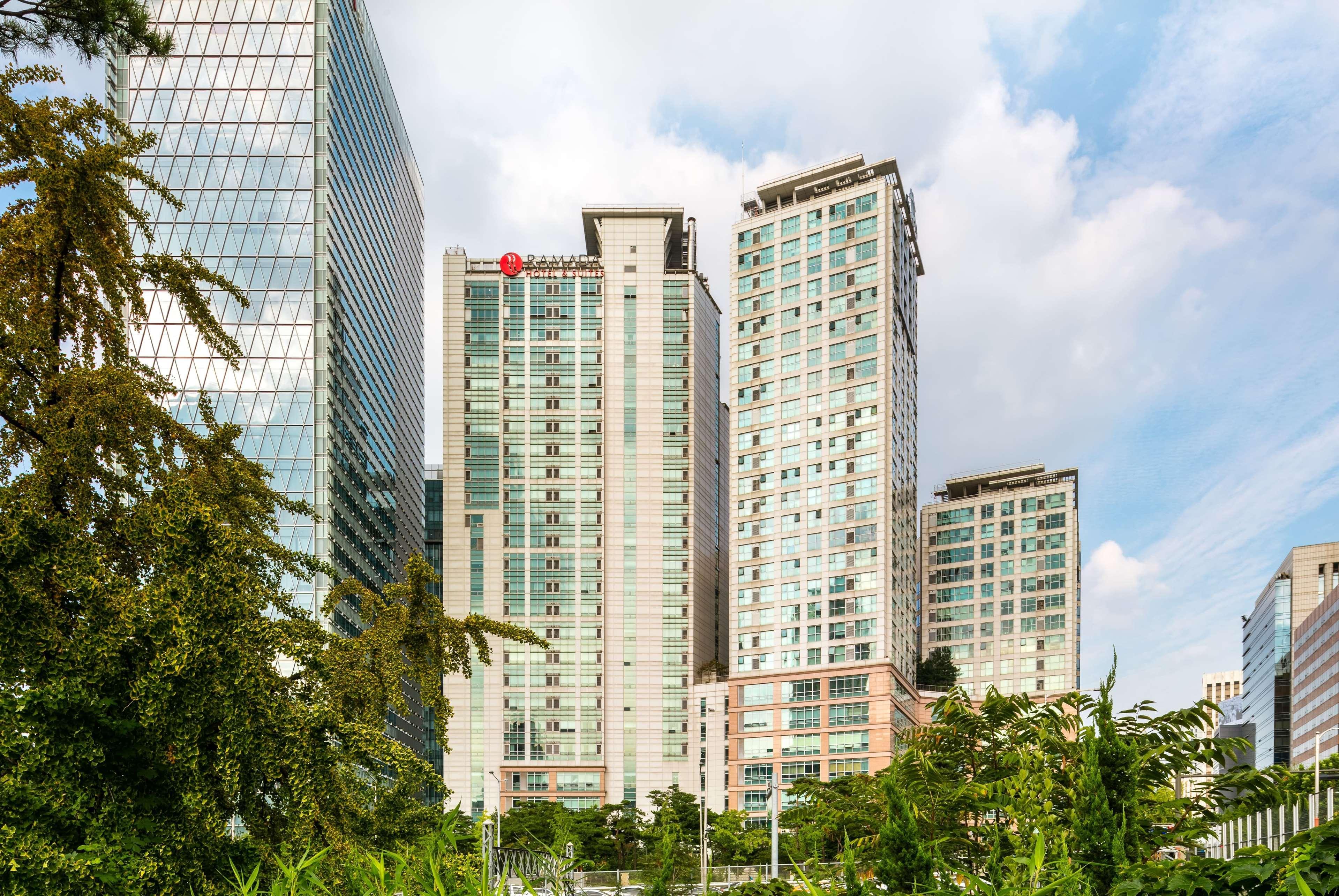 Hotel Ramada And Namdaemun Seoul