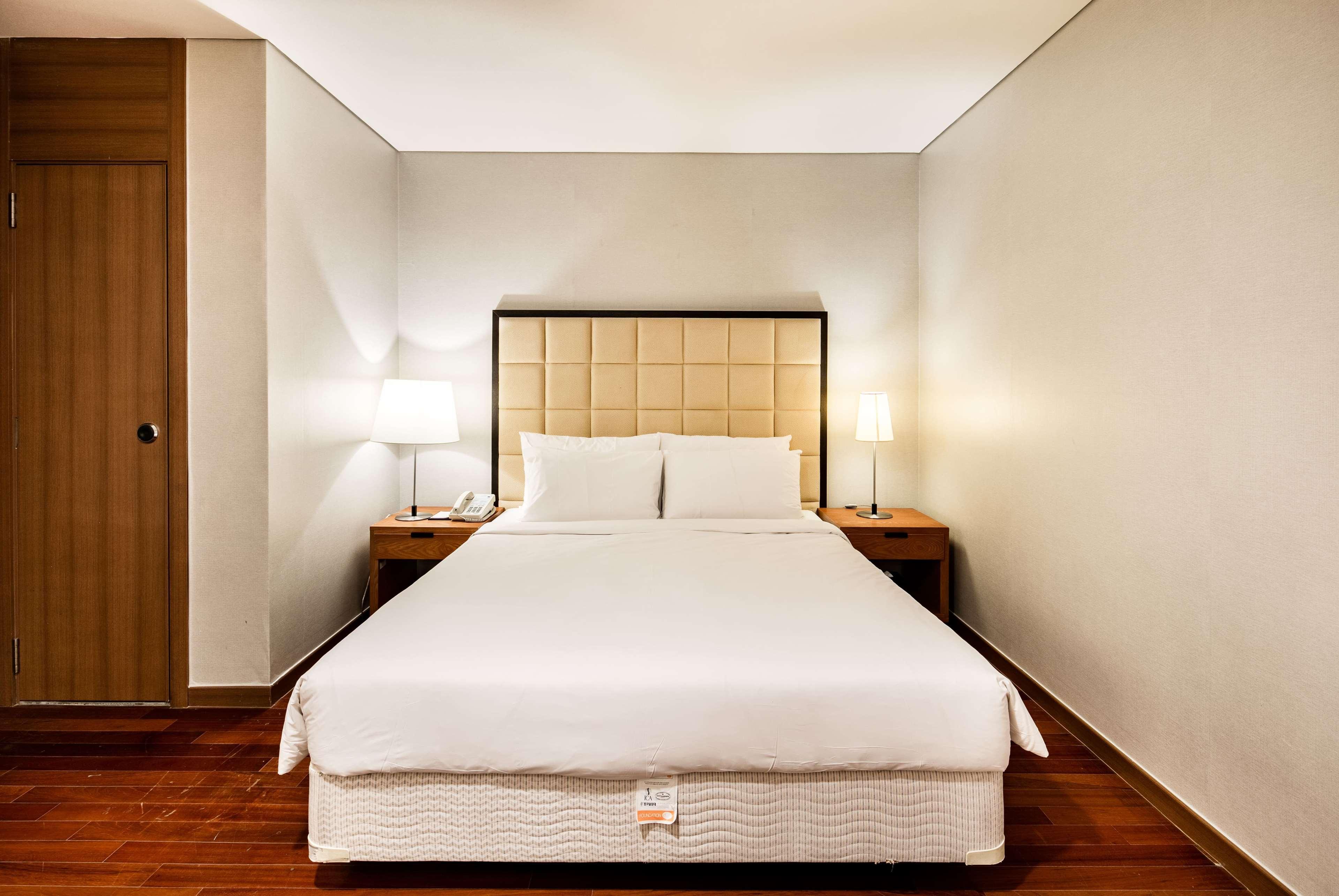 Ramada And Namdaemun Hotel Seoul