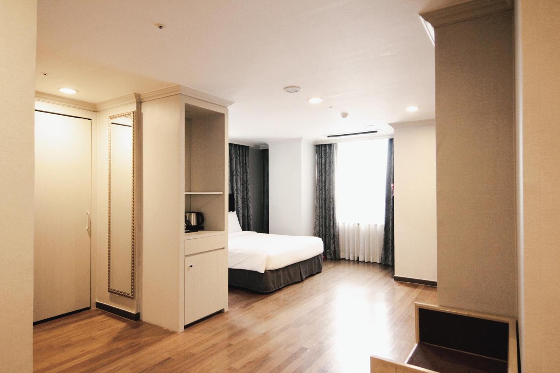 Ramada And Namdaemun Hotel Seoul